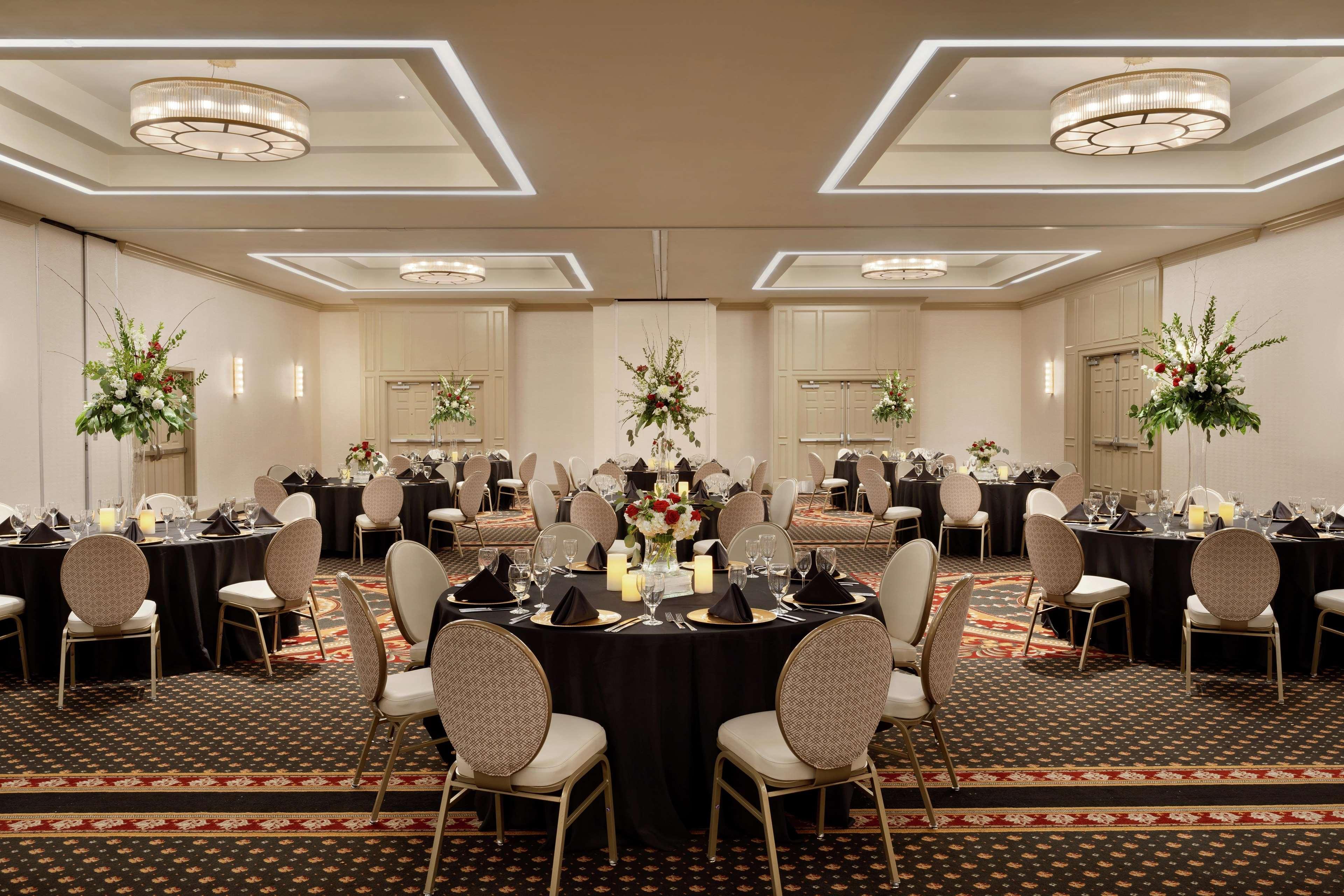 ฮิลตัน โคลัมเบีย เซ็นเตอร์ Hotel ภายนอก รูปภาพ